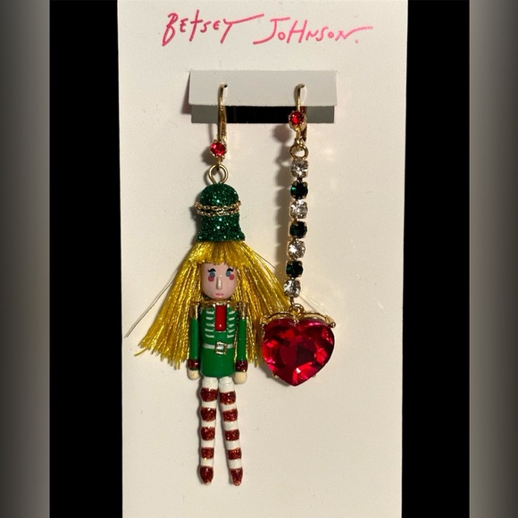 NWT•Betsey Johnson Nutcracker Christmas Drop earrings - Picture 1 of 9